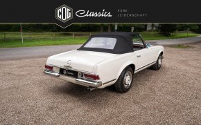 Mercedes-Benz 230 SL Pagode W113 21