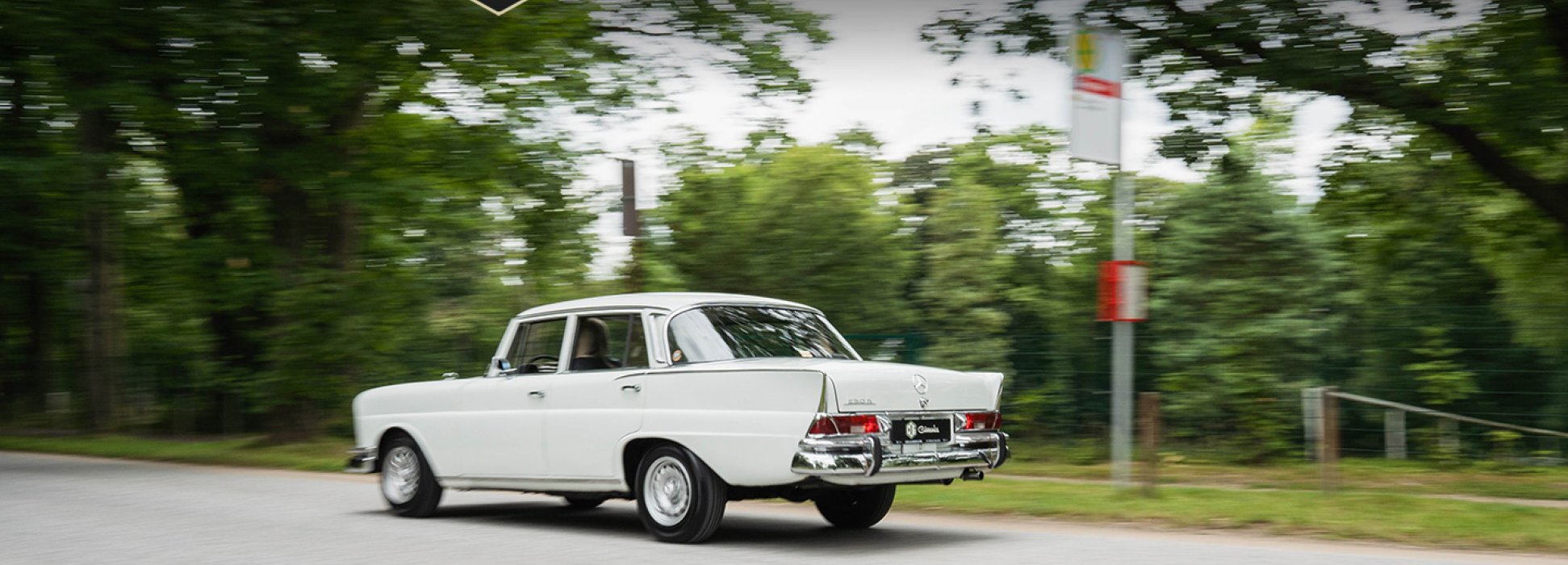 Mercedes-Benz 230 S Limousine W111 2