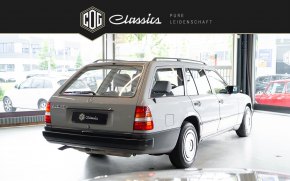 Mercedes-Benz 230 TE 18