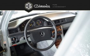 Mercedes-Benz 230 TE 50