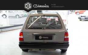 Mercedes-Benz 230 TE 17