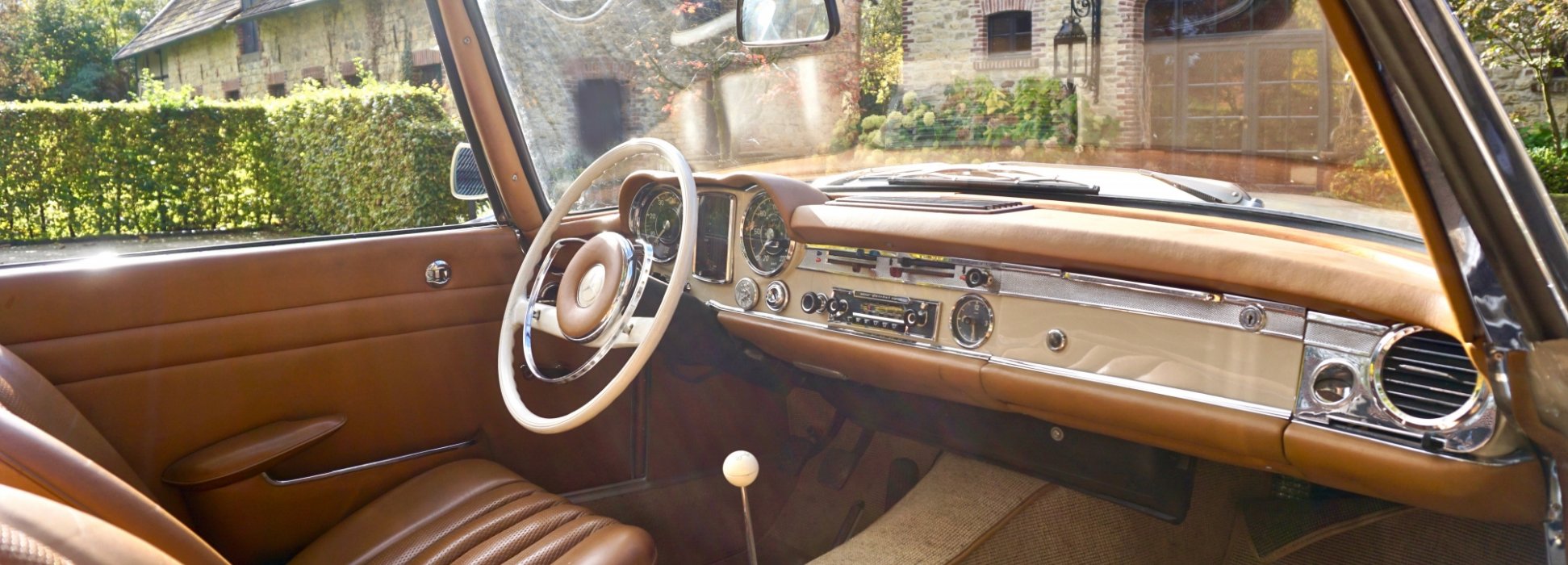 Mercedes-Benz 230 SL Pagode 1