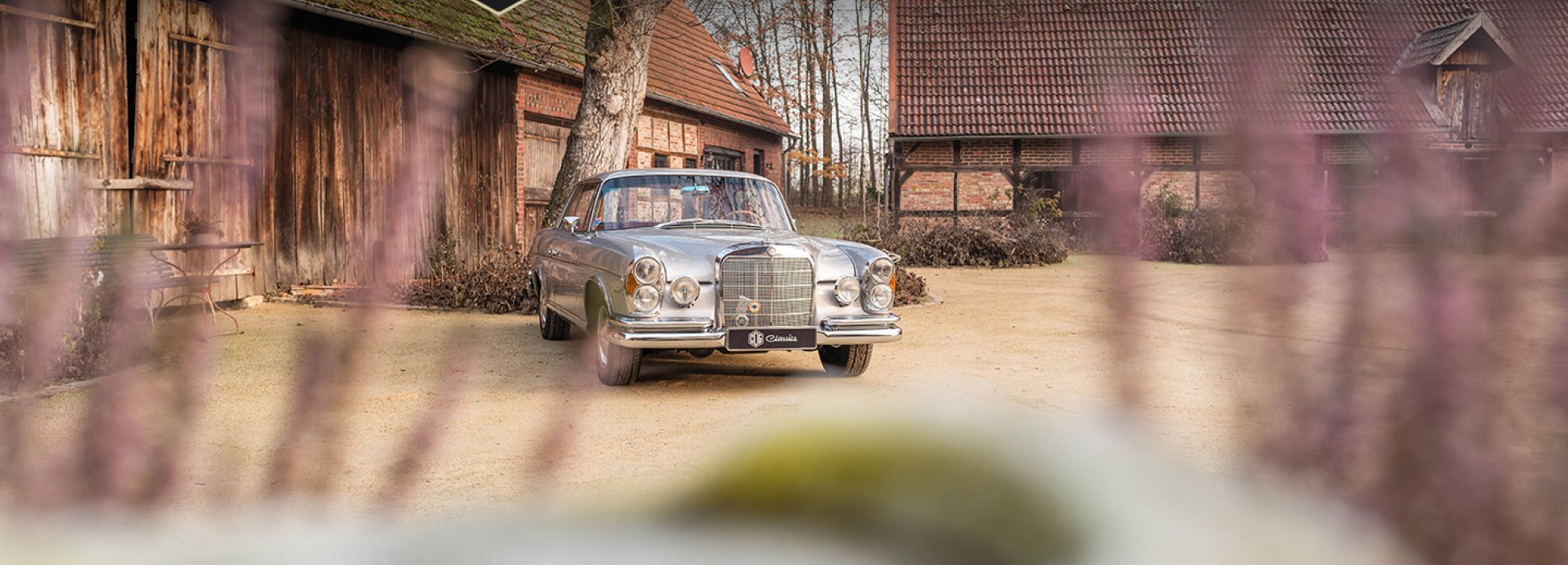 Mercedes-Benz 250 SE W111 15