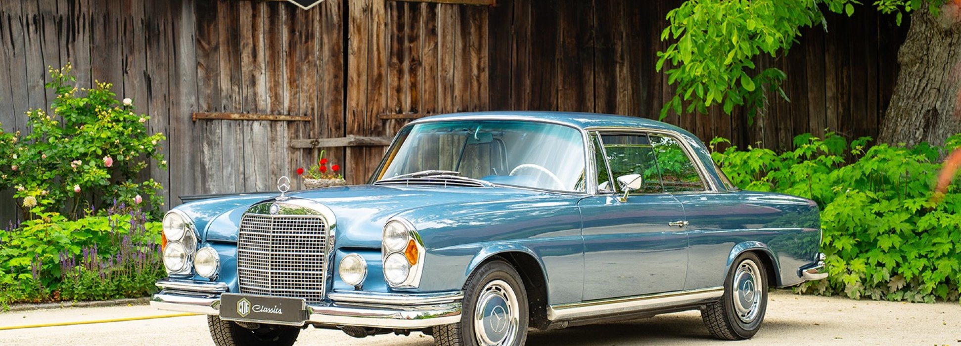 Mercedes-Benz 280 SE W111 Coupe 3
