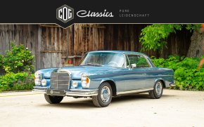 Mercedes-Benz 280 SE W111 Coupe 4