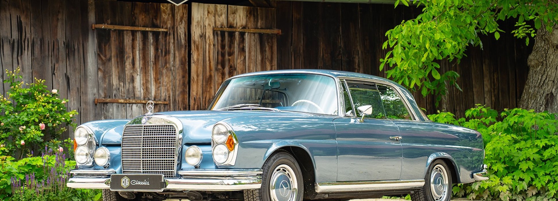 Mercedes-Benz 280 SE W111 Coupe 2