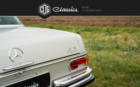 Mercedes-Benz 300 SEL 6.3 17