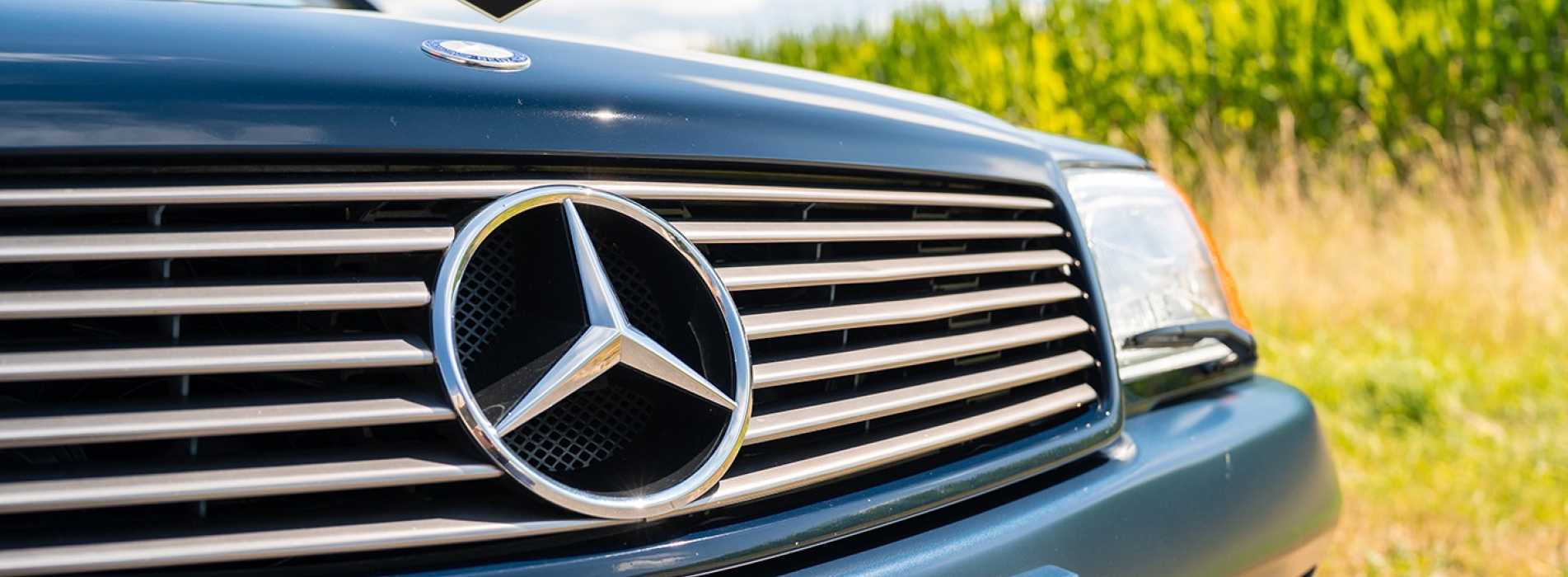 Mercedes-Benz 500 SL  12