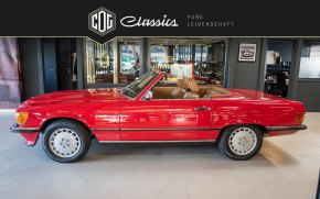 Mercedes-Benz SL 300 R107 7