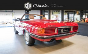 Mercedes-Benz SL 300 R107 20