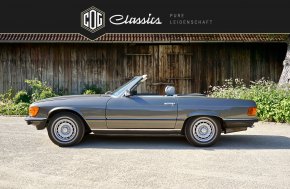 Mercedes-Benz SL 380 R107 4