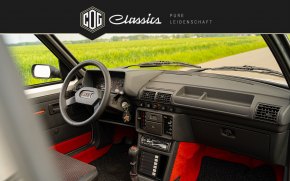 Peugeot 205 GTI  56