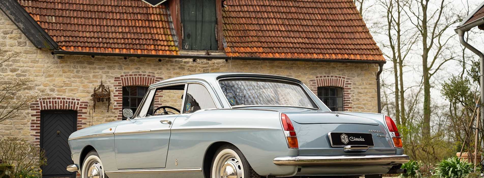 Peugeot 404 Coupe 15