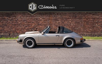 Porsche 911 Carrera 3.2 Targa 2