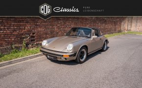 Porsche 911 Carrera 3.2 Targa 4