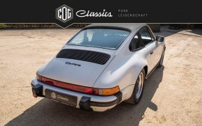 Porsche 911 Carrera 3.2 22