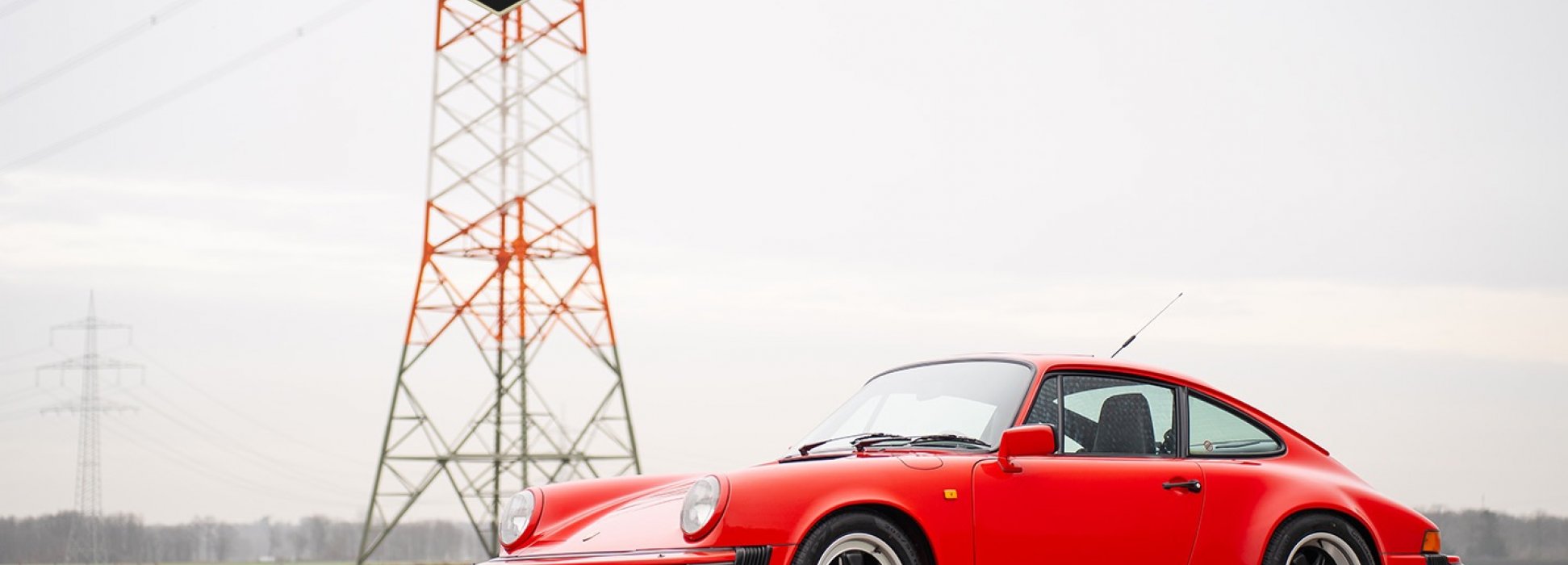 Porsche 911 Carrera 3.2  10