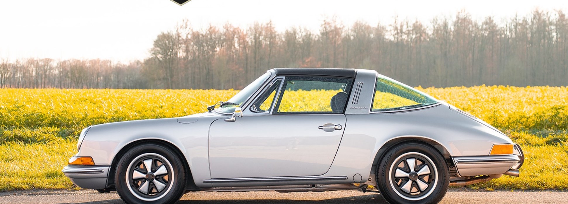 Porsche 911 Targa 2.4  5