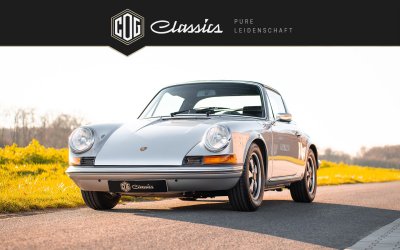 Porsche 911 Targa 2.4  3