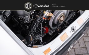 Porsche 911 Targa 2.4  51