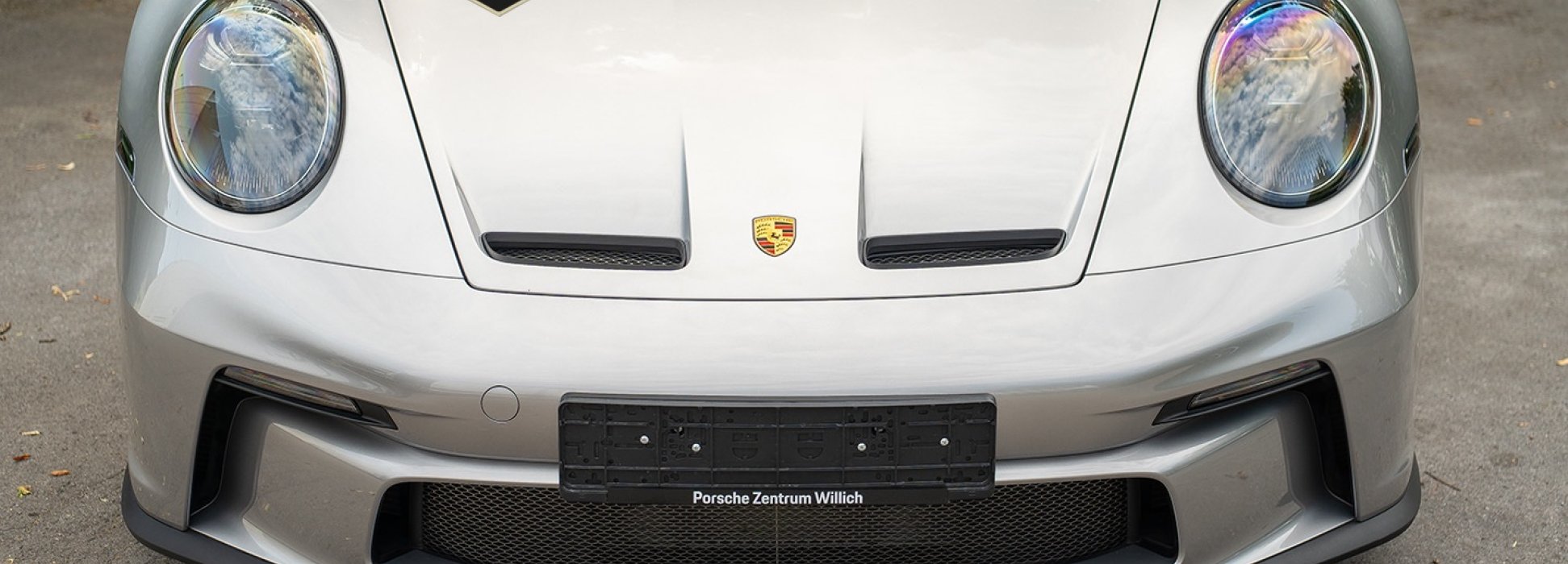 Porsche 911 GT3 Touring  3