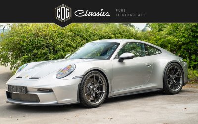 Porsche 911 GT3 Touring  2