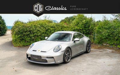 Porsche 911 GT3 Touring  3