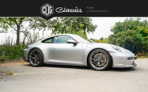 Porsche 911 GT3 Touring  9