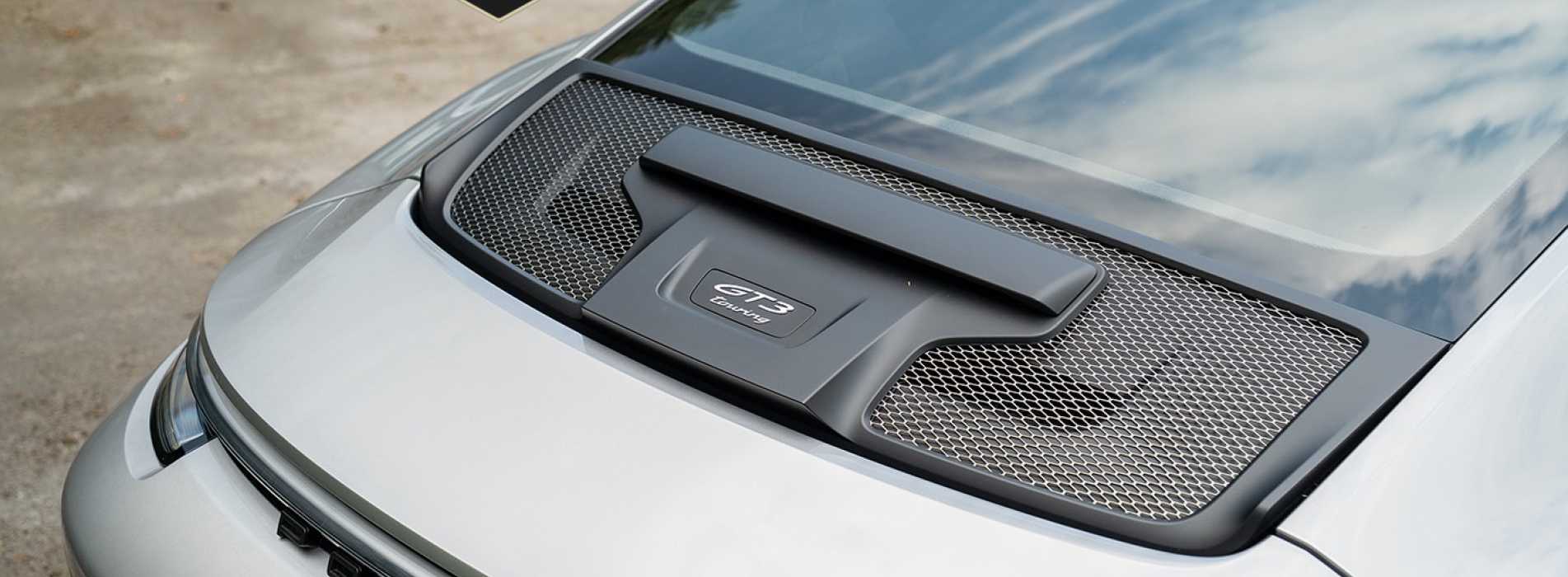 Porsche 911 GT3 Touring  10