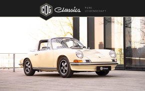 Porsche 911  Targa 2.4 K Jetronic 9