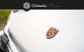 Porsche 911 S 2.2 Targa  7