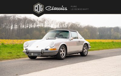 Porsche 911 S 2.2 Targa  0
