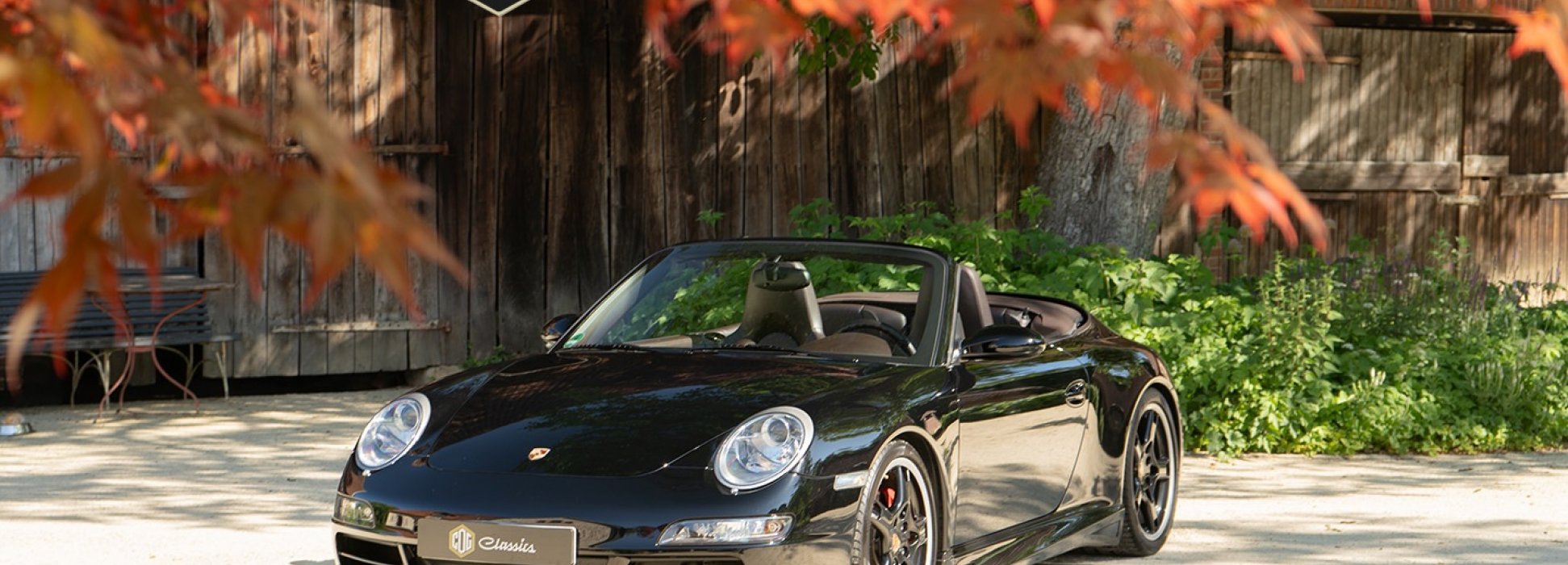 Porsche 997 Carrera 4S Cabrio 1