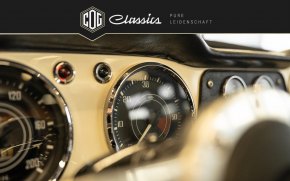 Triumph TR4 43
